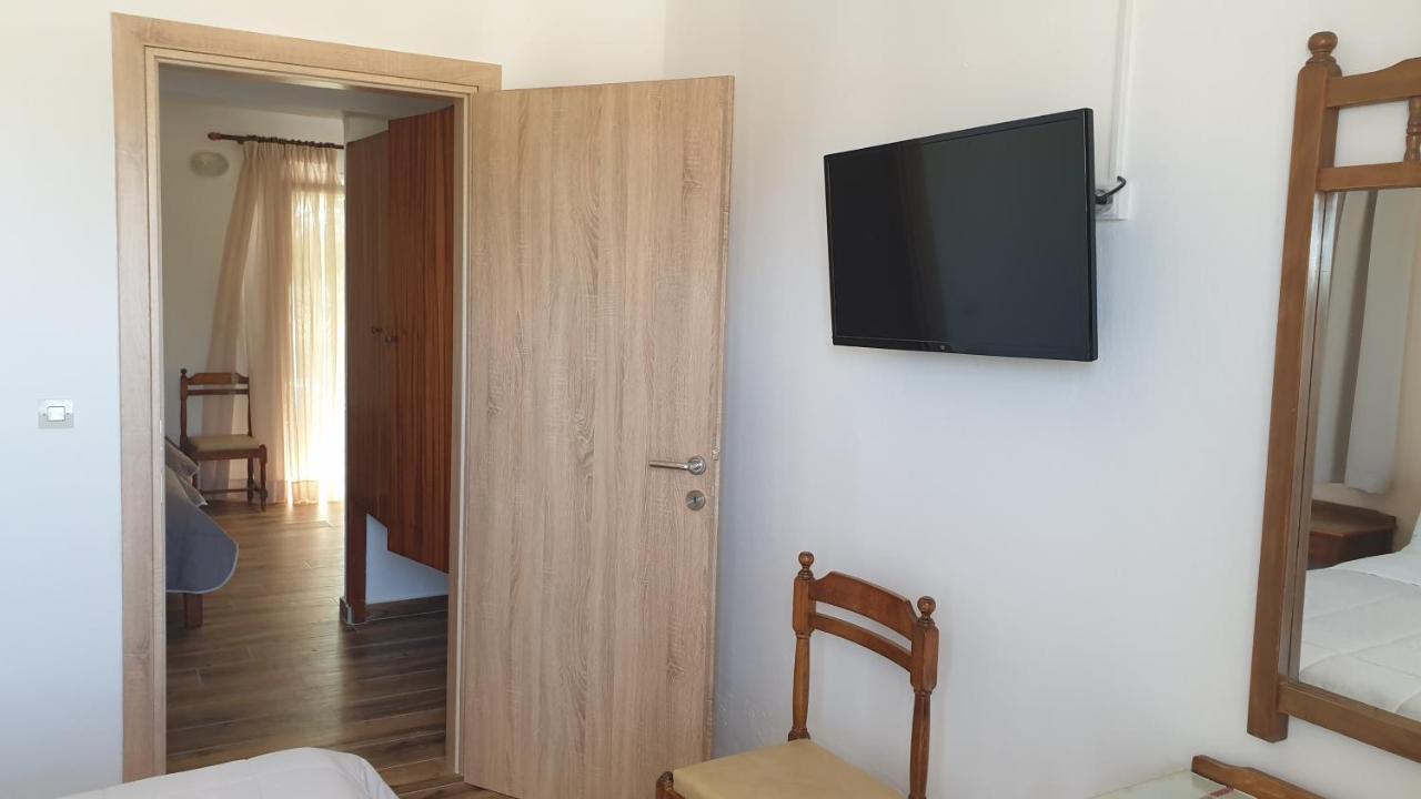 Miros Hotel Apartments Tigaki Eksteriør billede
