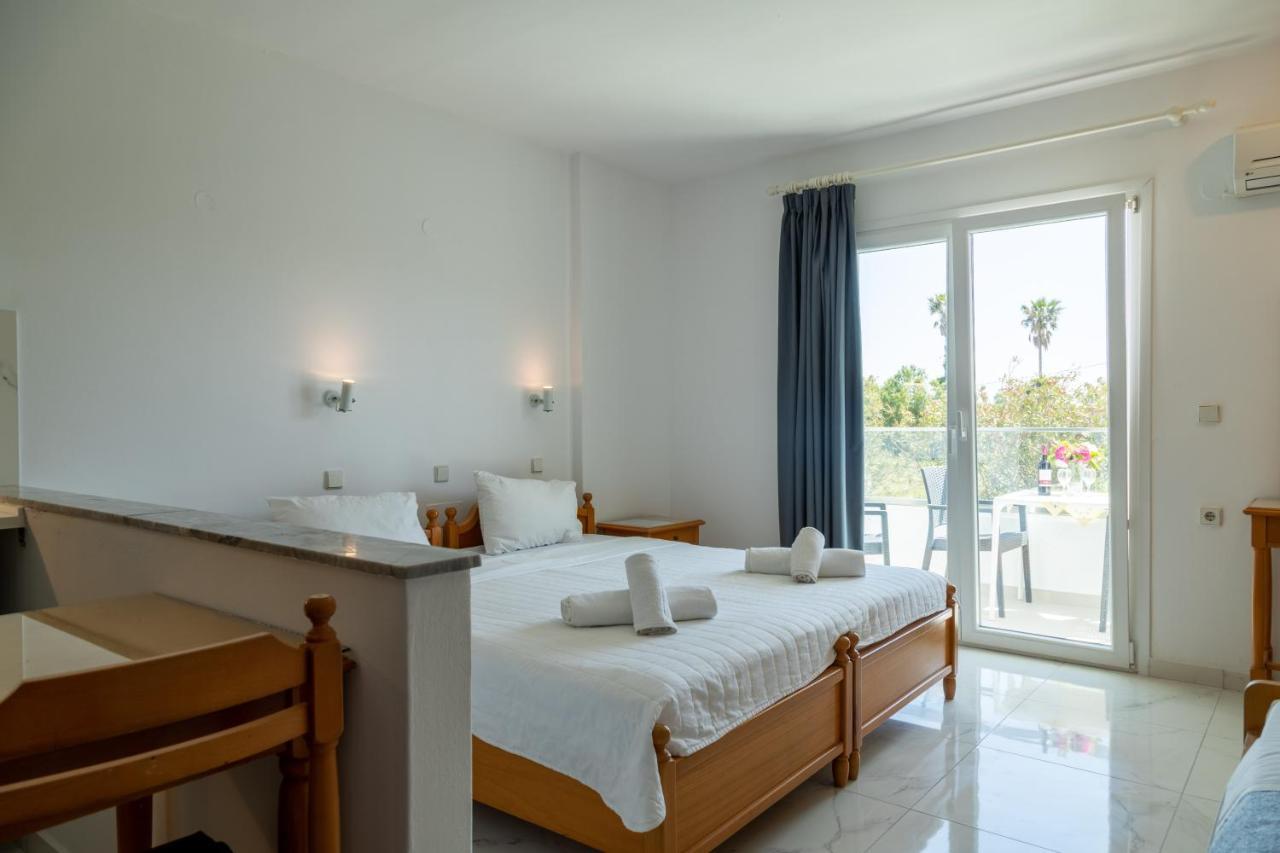 Miros Hotel Apartments Tigaki Eksteriør billede