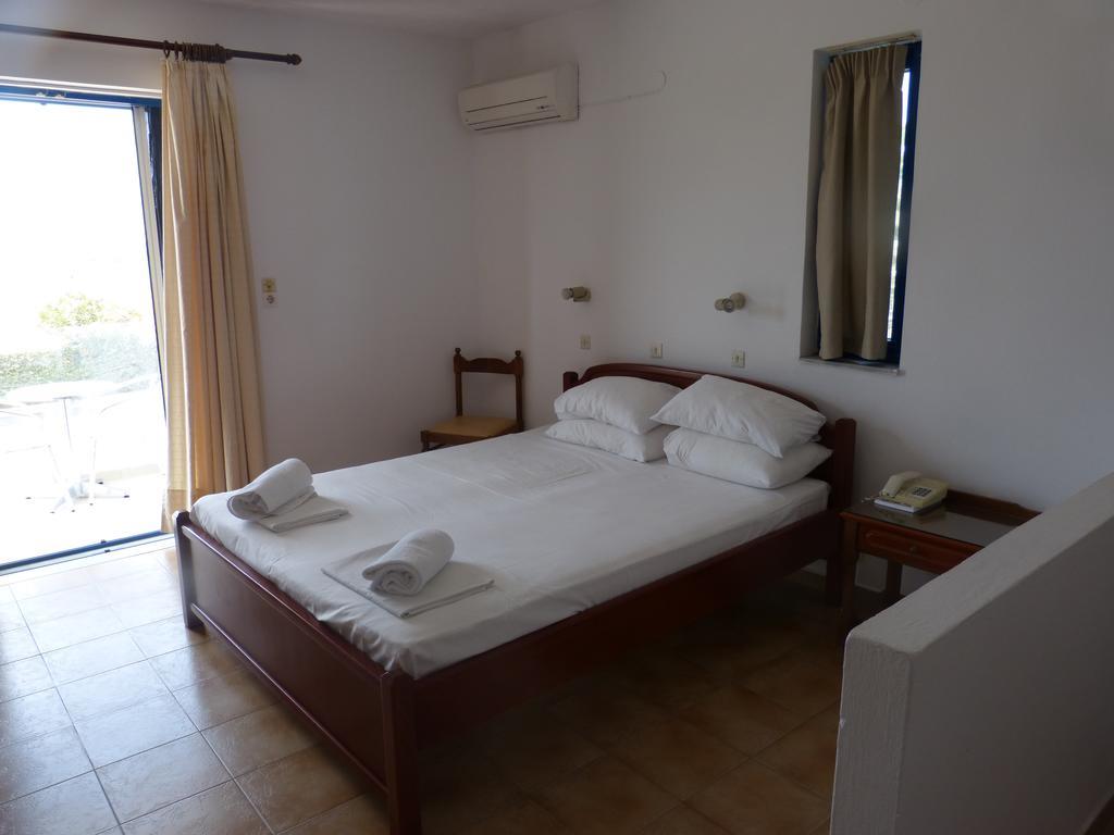 Miros Hotel Apartments Tigaki Eksteriør billede