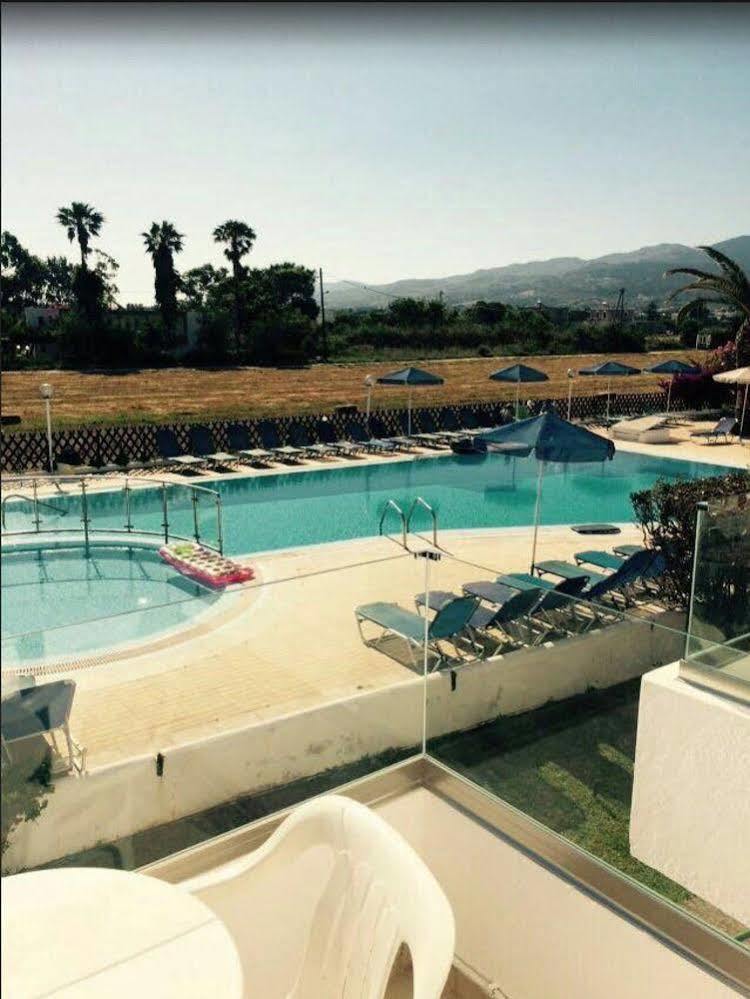 Miros Hotel Apartments Tigaki Eksteriør billede