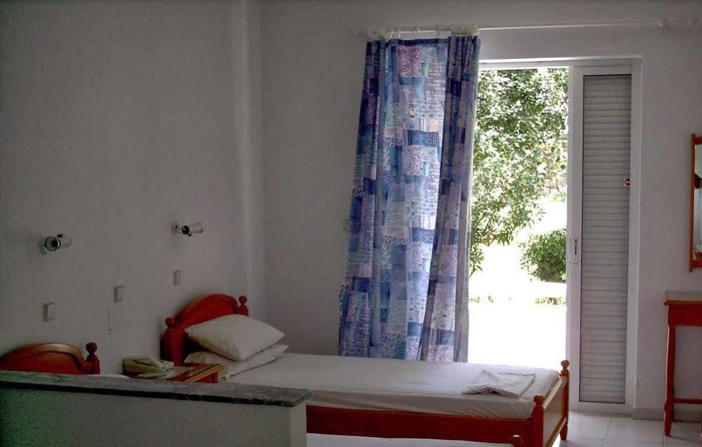 Miros Hotel Apartments Tigaki Eksteriør billede